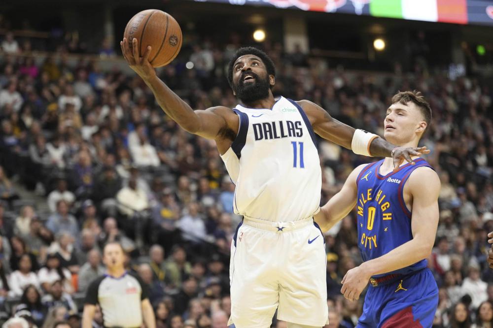 在强敌面前 在强敌面前